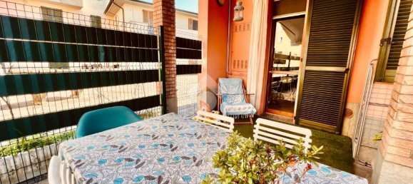 2 bedrooms Villa in Fornovo San Giovanni, Italy No. 359984 7