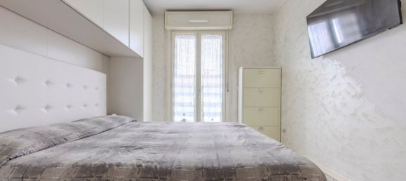 Apartamento de 3 divisões em Paderno Dugnano, Italy N.º 339076 21