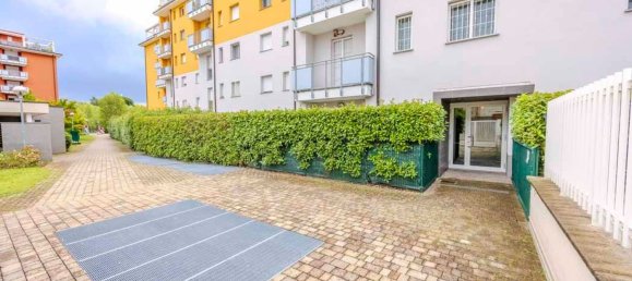 Apartamento de 3 divisões em Paderno Dugnano, Italy N.º 339076 33