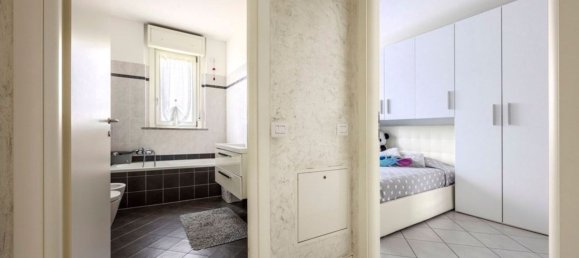 Apartamento de 3 divisões em Paderno Dugnano, Italy N.º 339076 27