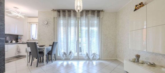 Apartamento de 3 divisões em Paderno Dugnano, Italy N.º 339076 8