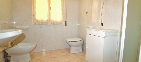 5 rooms House in Quartu Sant'Elena, Italy No. 276038 16