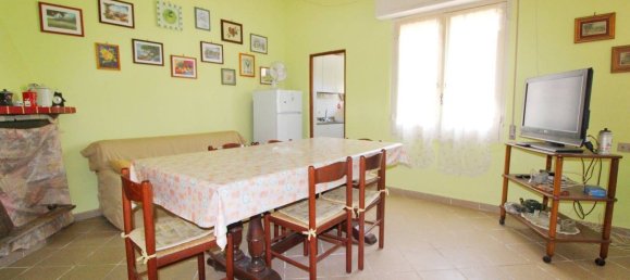 5 rooms House in Quartu Sant'Elena, Italy No. 276038 9