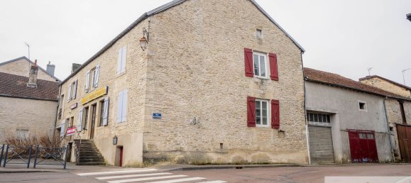 3 bedrooms House in Haute-Marne, France No. 68914 2