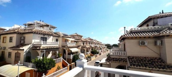 Adosado de 2 dormitorios en Alicante, Spain No. 183711 40