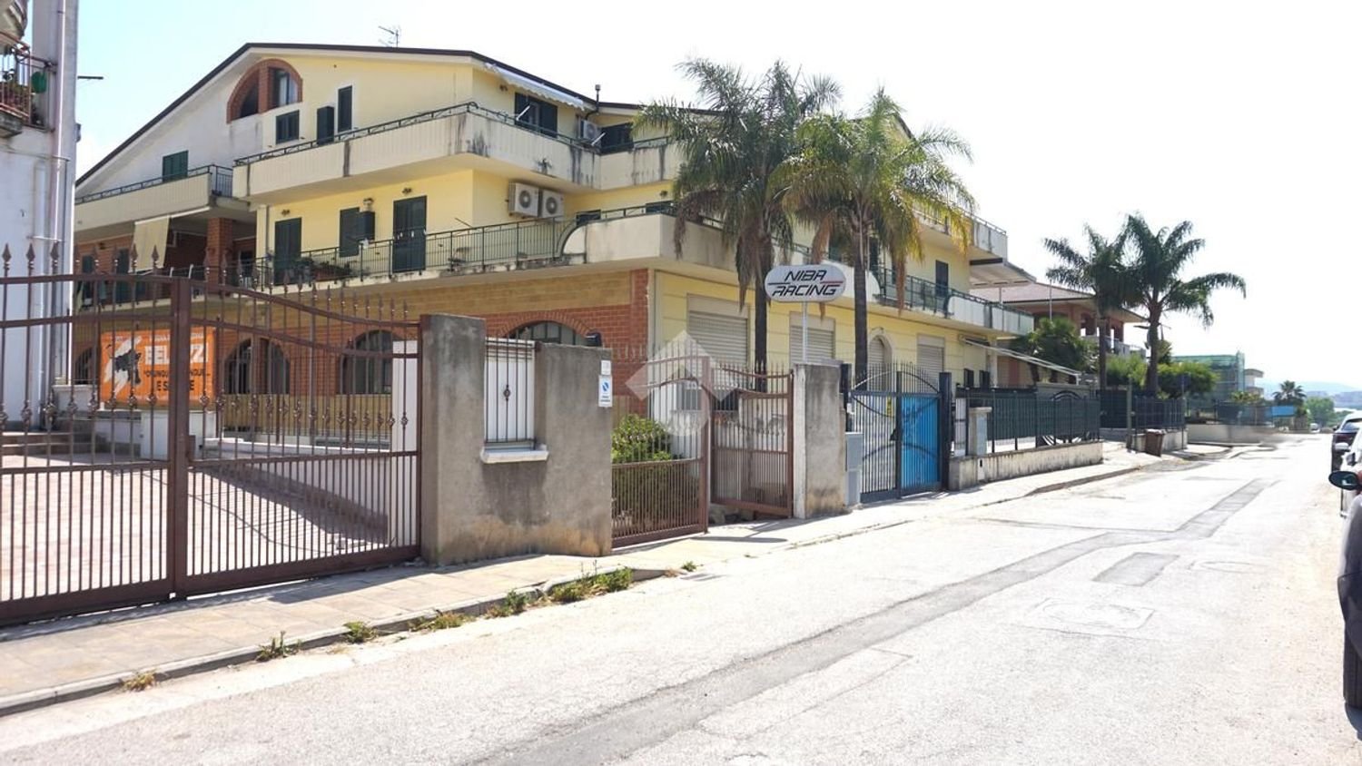 Lagerhaus in Bellizzi, Italy 400m², Nr. 277882