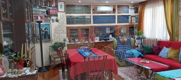 4 rooms Commercial property in Bari, Italy No. 21646 2