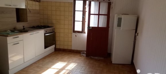 2 rooms House in Le Pont-Chretien-Chabenet, France No. 216012 3