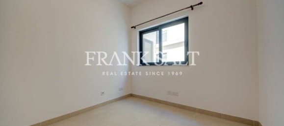 Apartamento T3 em Saint Julian's, Malta N.º 91 29