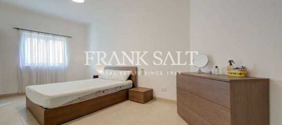 Apartamento T3 em Saint Julian's, Malta N.º 91 14