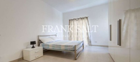Apartamento T3 em Saint Julian's, Malta N.º 91 18