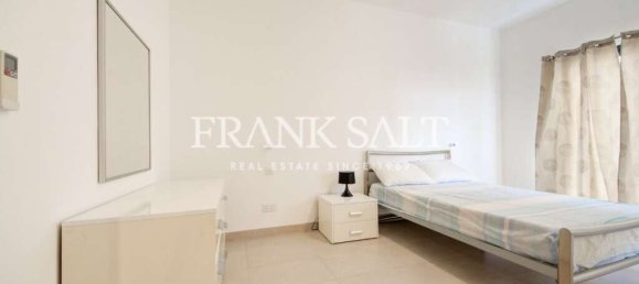Apartamento T3 em Saint Julian's, Malta N.º 91 26