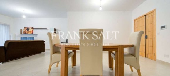 Apartamento T3 em Saint Julian's, Malta N.º 91 15