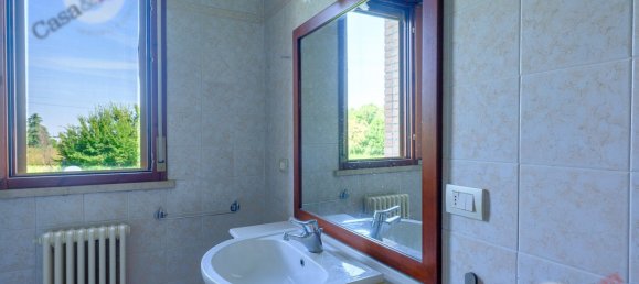 3 bedrooms Apartment in Longiano, Italy No. 337402 9