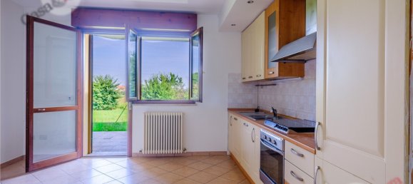 3 bedrooms Apartment in Longiano, Italy No. 337402 3