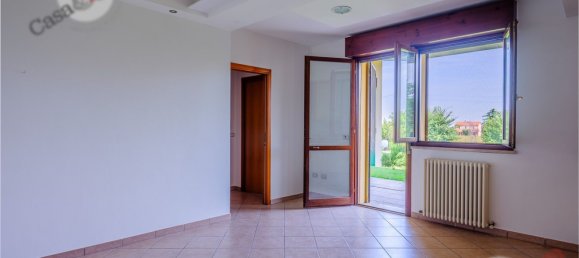 3 bedrooms Apartment in Longiano, Italy No. 337402 2