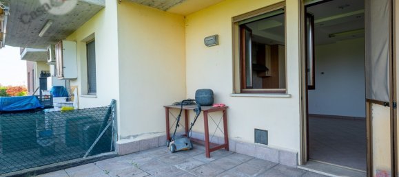 3 bedrooms Apartment in Longiano, Italy No. 337402 6
