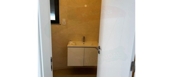 4 غرف نوم منزل في Odivelas, Portugal رقم 99523 27