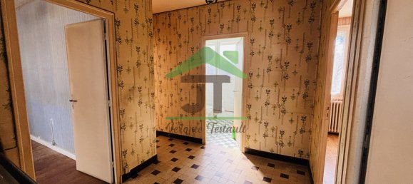 Casa de 4 dormitorios en Chateaudun, France No. 257393 11