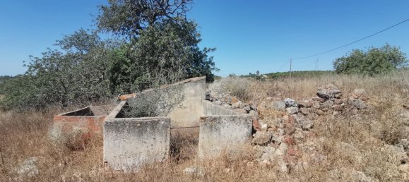 236m² Land in Mexilhoeira Grande, Portugal No. 253514 3