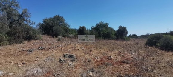 236m² Land in Mexilhoeira Grande, Portugal No. 253514 2
