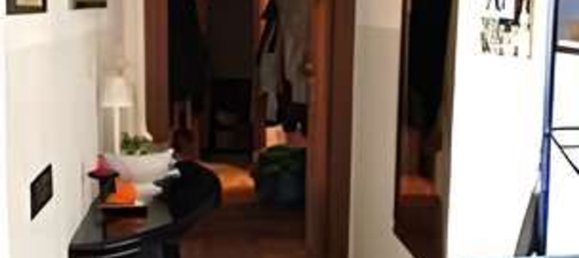 Apartamento de 3 divisões em Brugherio, Italy N.º 6703 2