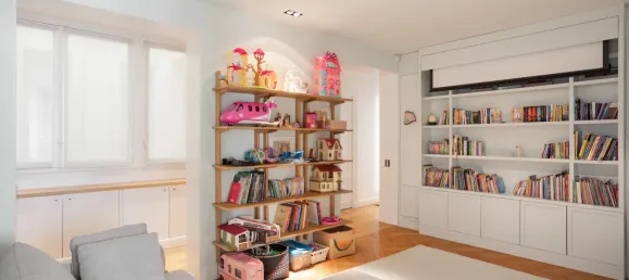 Квартира с 5 спальнями в Париж, Франция № 131473 3