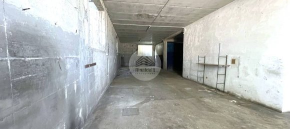 401m² Warehouse in Macerata, Italy No. 151357 9