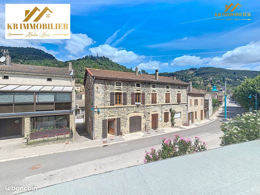2 غرف نوم منزل في Saint-Sauveur-de-Montagut, France رقم 285146