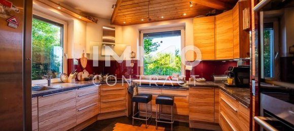 Дом с 8 комнатами в Оттакринг, Австрия № 177976 19