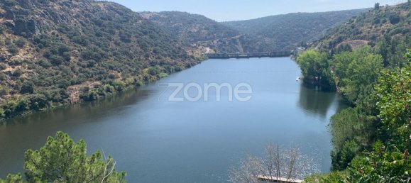 148m² Land in Miranda do Douro, Portugal No. 87989 14