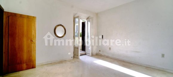 5 Schlafzimmer Wohnung in Florence, Italy, Nr. 49516 14
