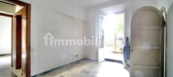 5 Schlafzimmer Wohnung in Florence, Italy, Nr. 49516 4