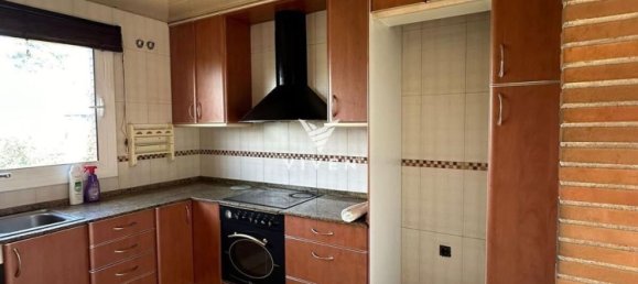 3 bedrooms House in Mediona, Spain No. 117529 8