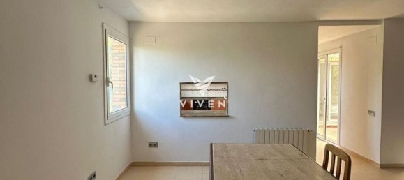 3 bedrooms House in Mediona, Spain No. 117529 6