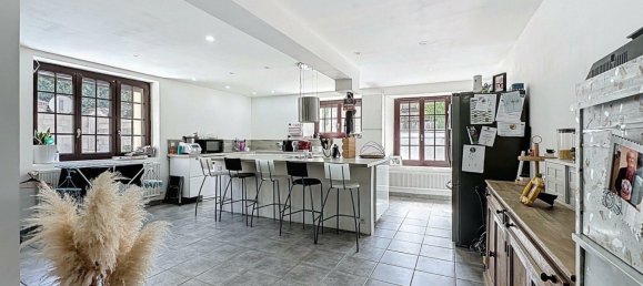 4 bedrooms House in Armeau, France No. 306085 2