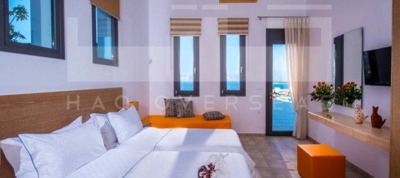 5 bedrooms Villa in Agios Nikolaos, Greece No. 344 8