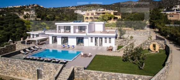 5 bedrooms Villa in Agios Nikolaos, Greece No. 344 9