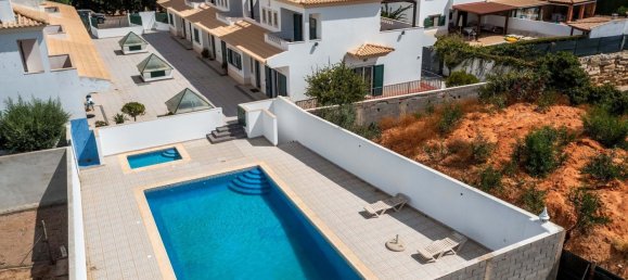 3 chambres Maison de ville à Almancil, Portugal No. 135968 5