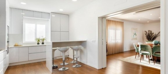 4 bedrooms House in Palmela, Portugal No. 143055 8