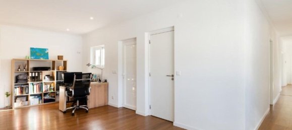 4 bedrooms House in Palmela, Portugal No. 143055 12