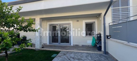 3 غرف نوم فيلا في Guidonia Montecelio, Italy رقم 375257 6