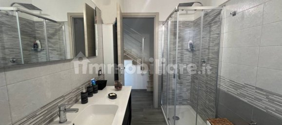 3 غرف نوم فيلا في Guidonia Montecelio, Italy رقم 375257 35