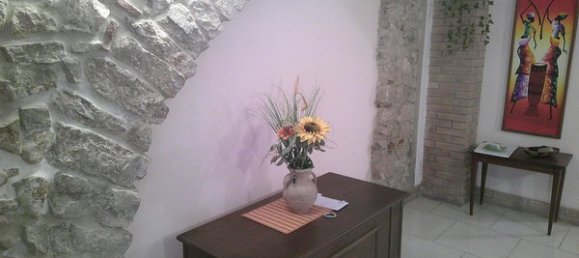 7 rooms House in Fondi, Italy No. 73383 11