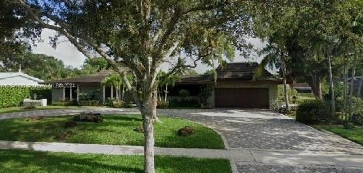 Casa de 5 dormitorios en Plantation, USA No. 385999