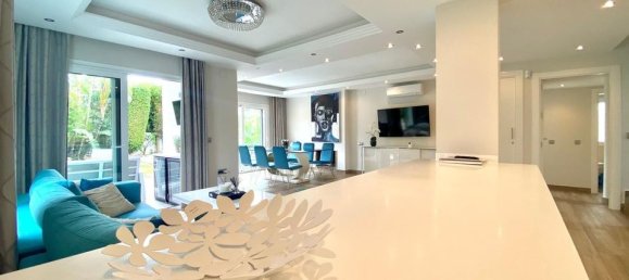 4 Schlafzimmer Villa in Estepona, Spain, Nr. 186082 3