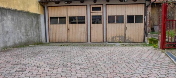 Вилла с 2 спальнями в Манта, Италия № 81500 8