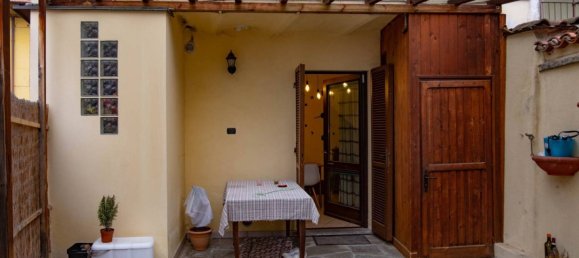 Вилла с 2 спальнями в Манта, Италия № 81500 10