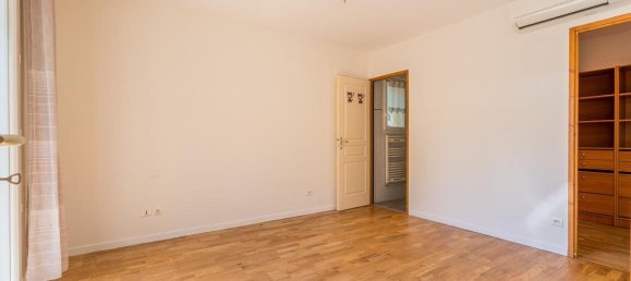 Дом с 5 спальнями в Лашассань, Франция № 329042 13