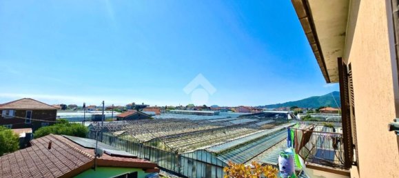 5 chambres Appartement à Albenga, Italy No. 380183 7